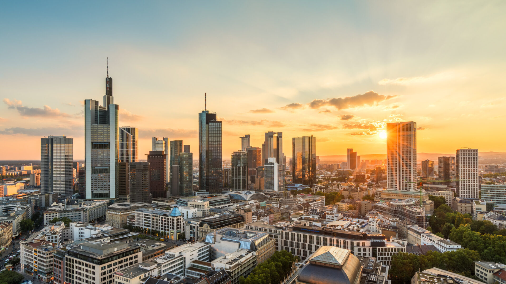 Kaufpreisaufteilung in Grund und Boden und Gebäude im notariellen Kaufvertrag · EURICON